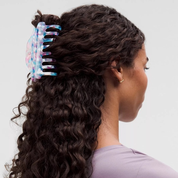 Lululemon Jumbo Claw Clip - Picture 1 of 2